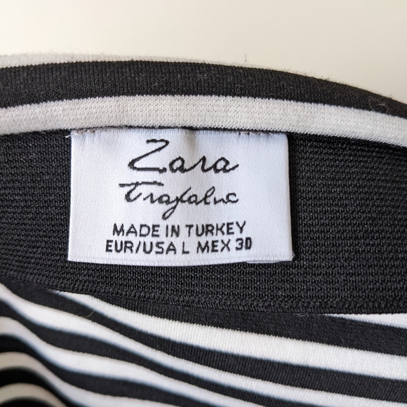 Zara mini skirt - Picture 3 of 3